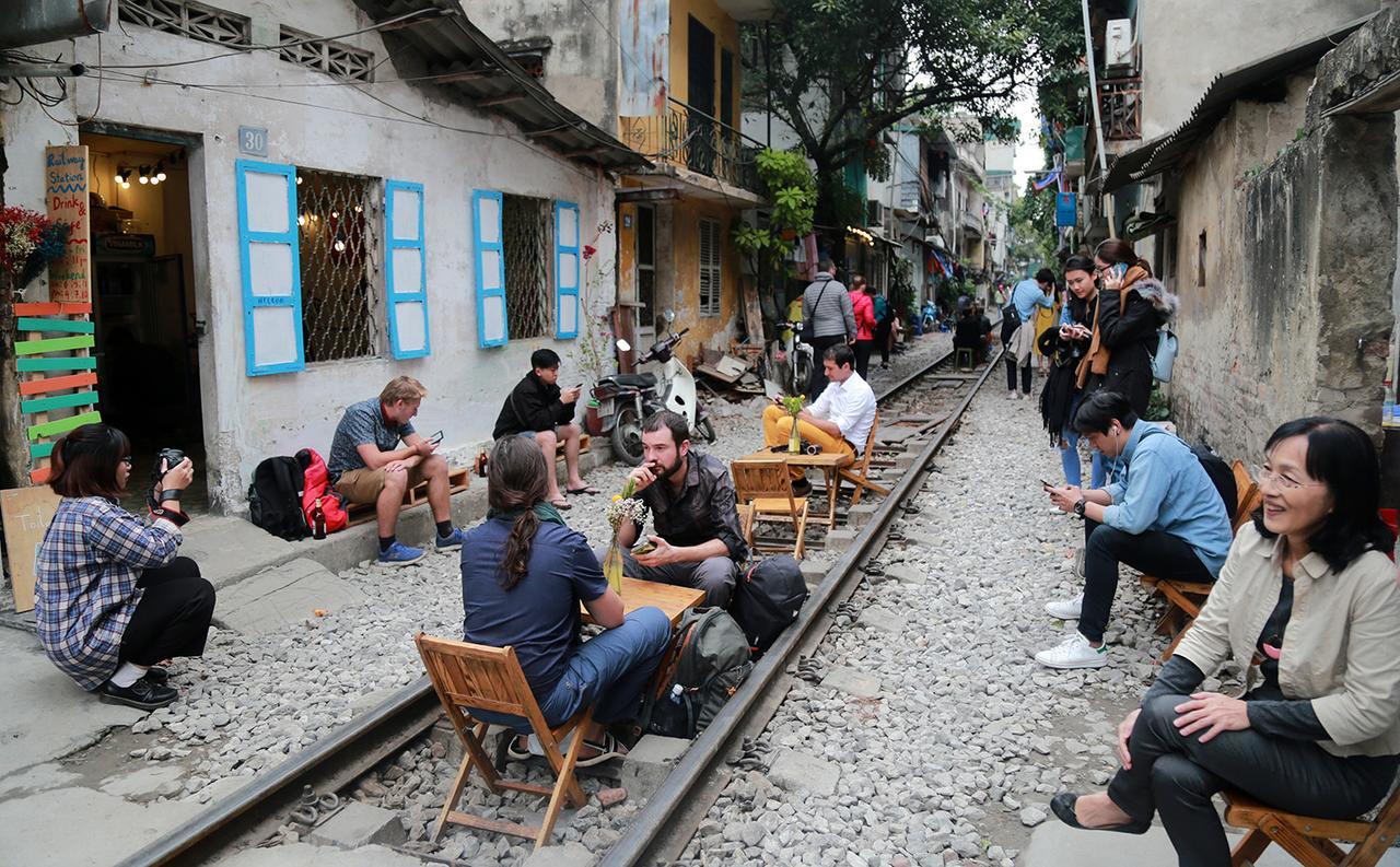 Hanoi House Hostel & Travel Exterior photo